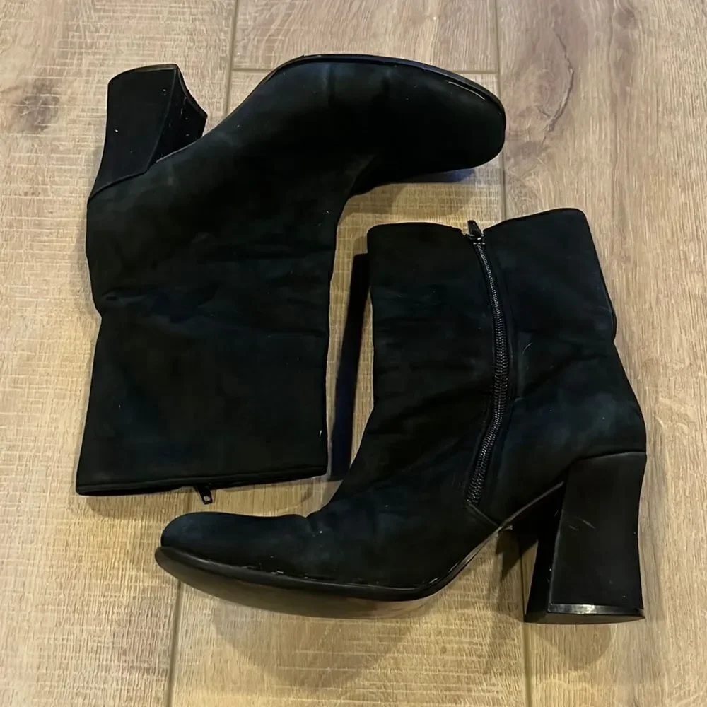 Jones New York Sport Ankle Boot Black Suede US 8.5